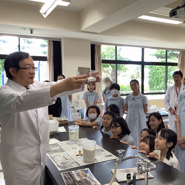 お茶の水女子大学との小大連携授業